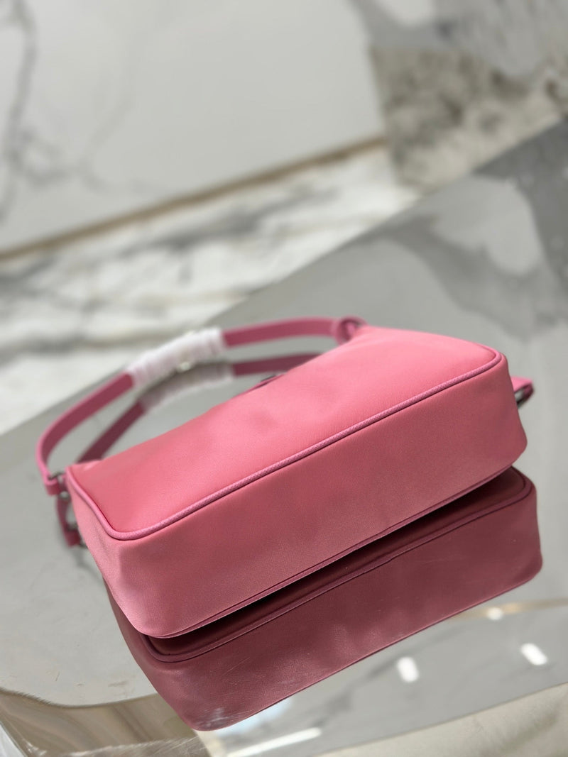 Bolsa Prada mini Re-Edition 2000