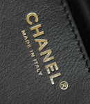 Bolsa Hobo  Chanel 25