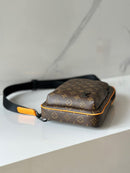 Avenue Sling Bag (Pronta entrega)