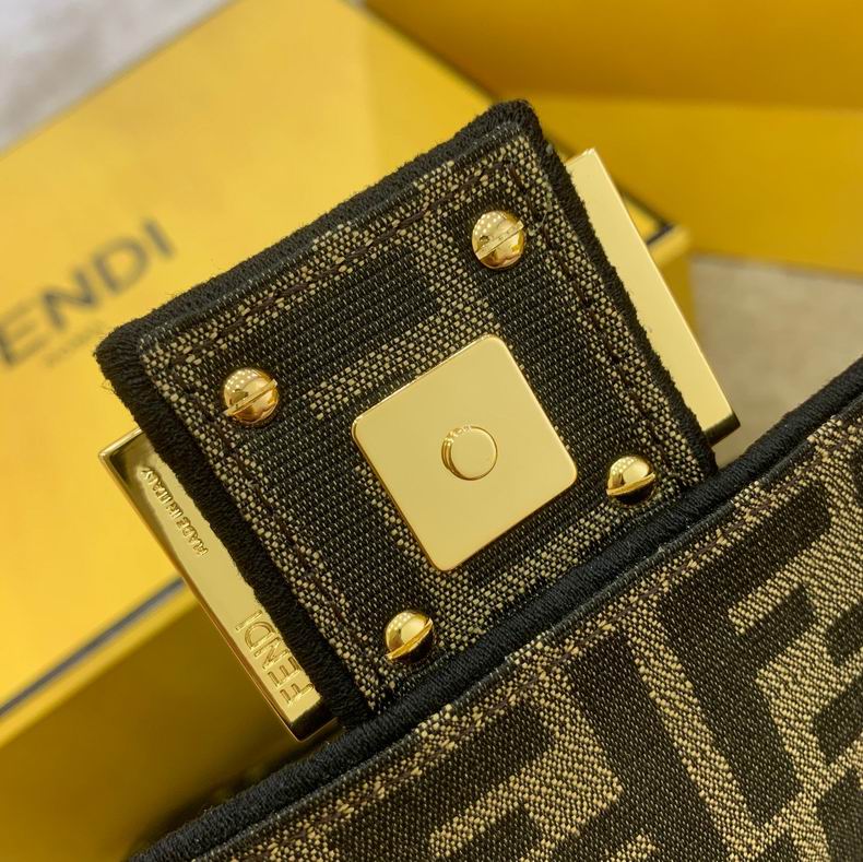 Bolsa Fendi FF Baguette Jacquard