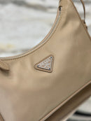 Bolsa Prada mini Re-Edition 2000