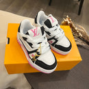 Trainer 54 LV Black and Pink Infantil
