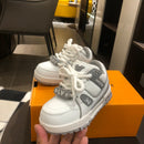 Trainer Maxi LV Gray Infantil