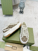 Gucci And Ebony GG Canvas Beige