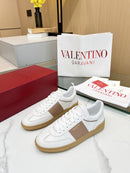 Valentino Garavani Upvillage