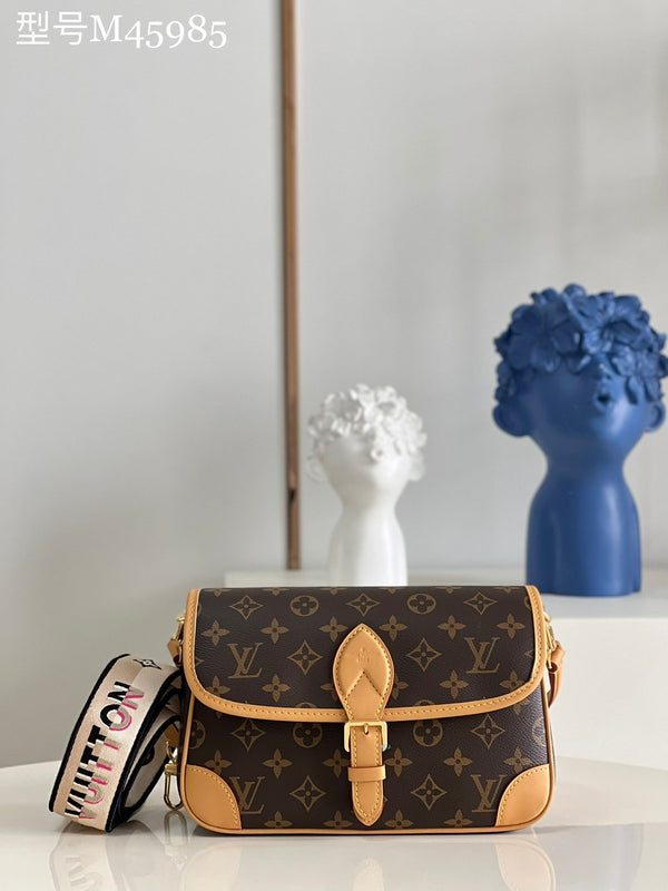 Lv Diane Monogram Brown (Pronta entrega)