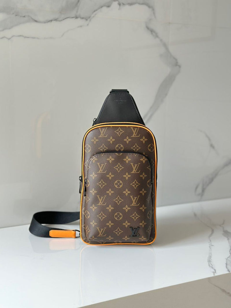 Avenue Sling Bag (Pronta entrega)