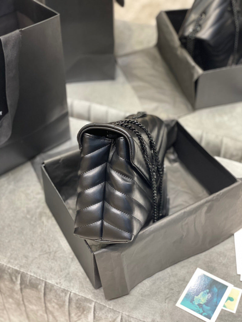 Yves Saint Laurent Lou Lou