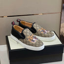 GUCCI GG Supreme Tiger Slip On