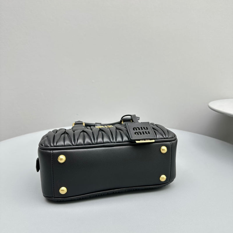 Bolsa Miu Miu Arcadie Matelasse Nappa Leather Bag