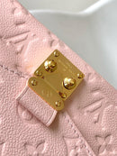 Pochette Métis East West Monogram Empreinte Pink Opale