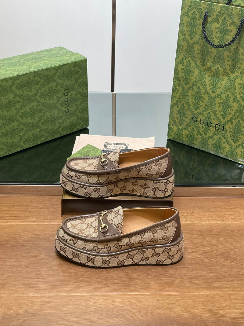 Gucci Loafers GG Brown