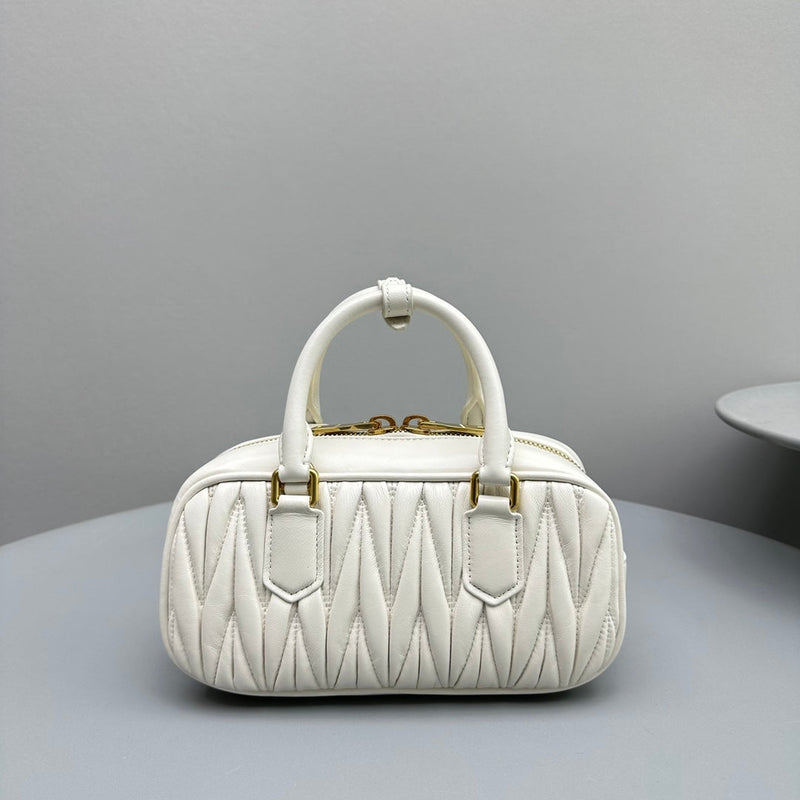 Bolsa Miu Miu Arcadie Matelasse Nappa Leather Bag