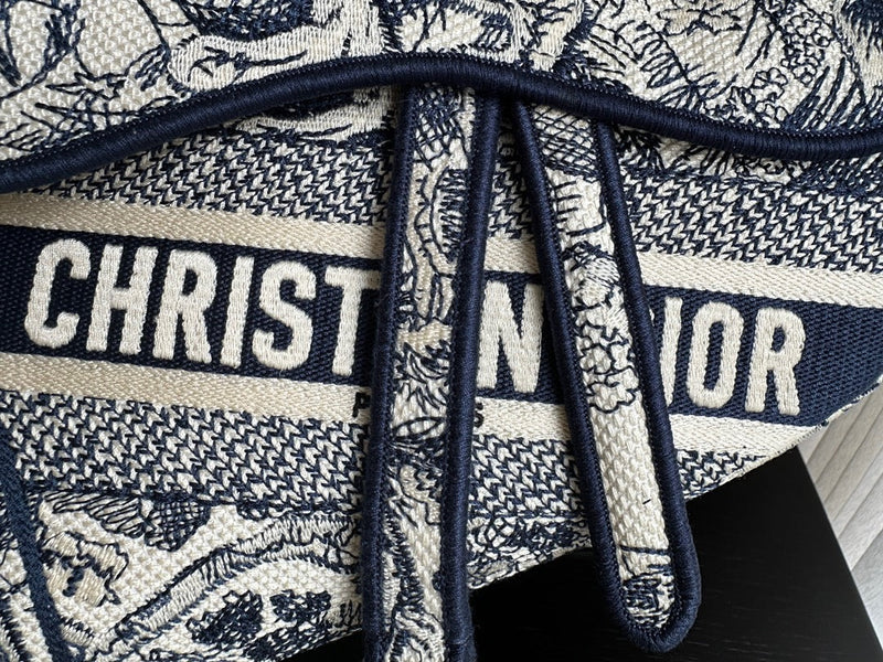 Bolsa Saddle Oblique Embroidery Blue ( Pronta entrega )