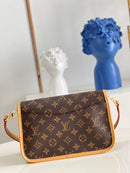 Lv Diane Monogram Brown (Pronta entrega)