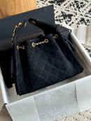 Bolsa Hobo  Chanel 25 em camurça Black