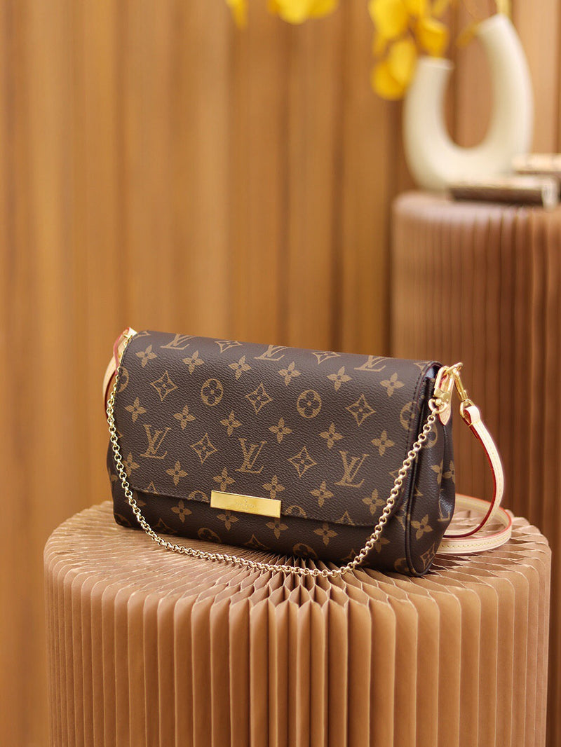 Bolsa Louis Vuitton Favorite Monogram