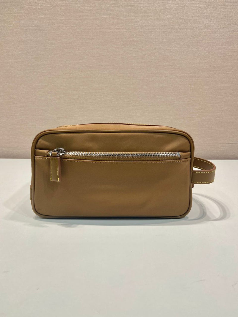 Prada Necessaire de re-nylon