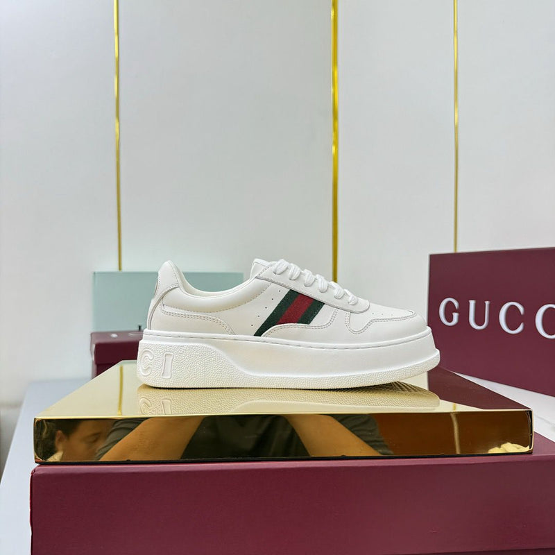 Gucci Chunky B Sneaker Branco