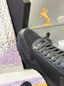 Louis Vuitton Run Away Black