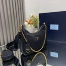 Bolsa Prada Re-Edition 2005 em Nylon Black Gold