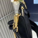 Bolsa Prada Re-Edition 2005 em Nylon Black Gold