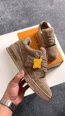 Louis Vuitton Trainer Couro Vitelo Brown