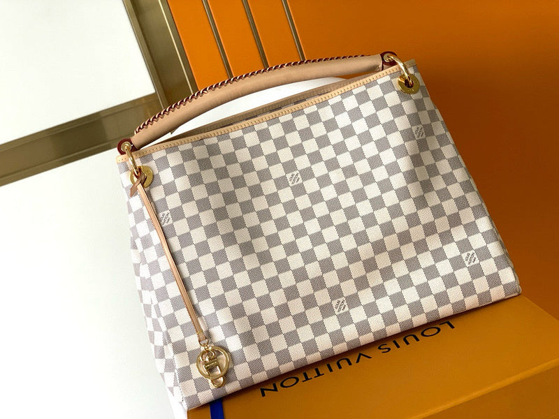 Louis Vuitton Artsy White