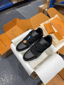 Trainer Grey Monogram