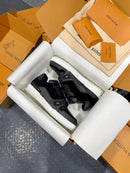 Trainer Grey Monogram