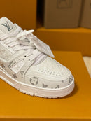Louis Vuitton Trainer Low White