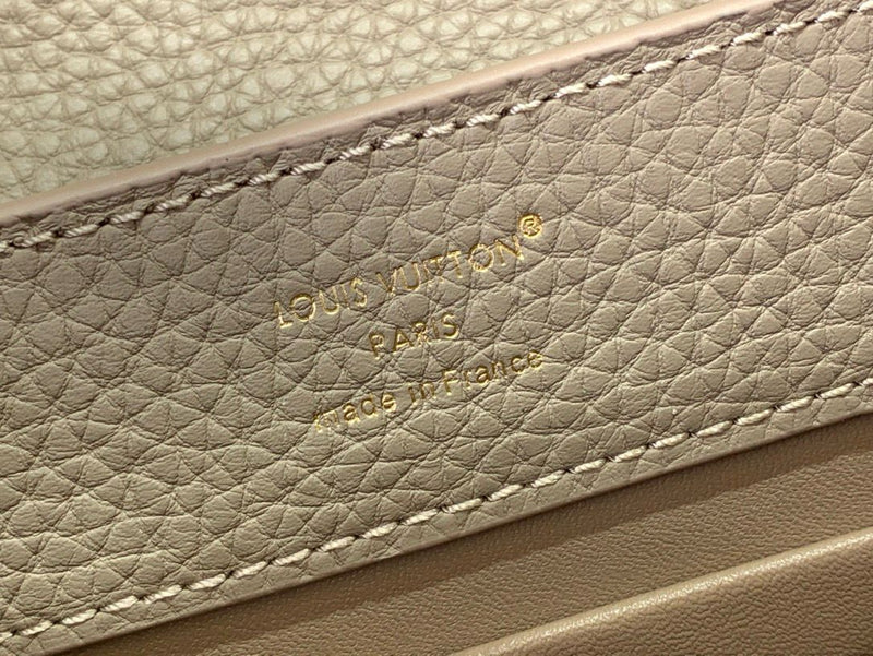 Bolsa LV Small Capucines