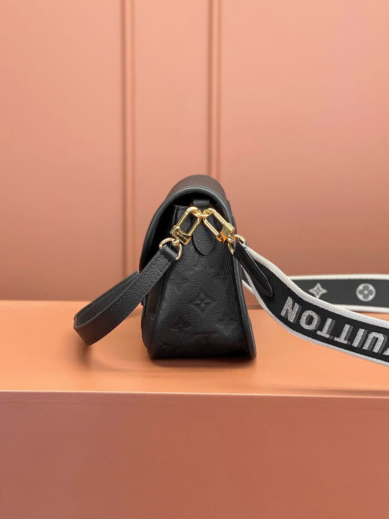 Lv Diane Monogram Empreinte Black