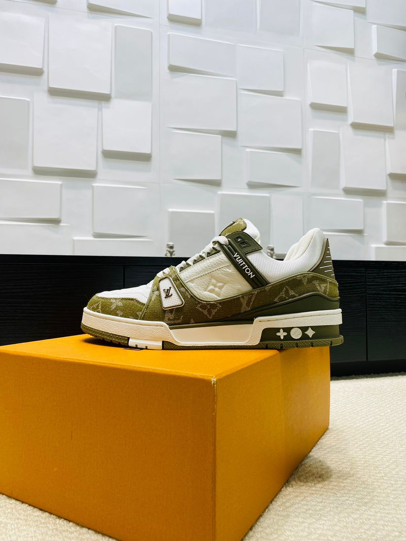 LV Trainer Green