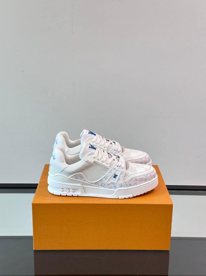 Lv Trainer White Blue