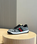 Gucci Screnner black