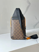 Avenue Sling Bag (Pronta entrega)