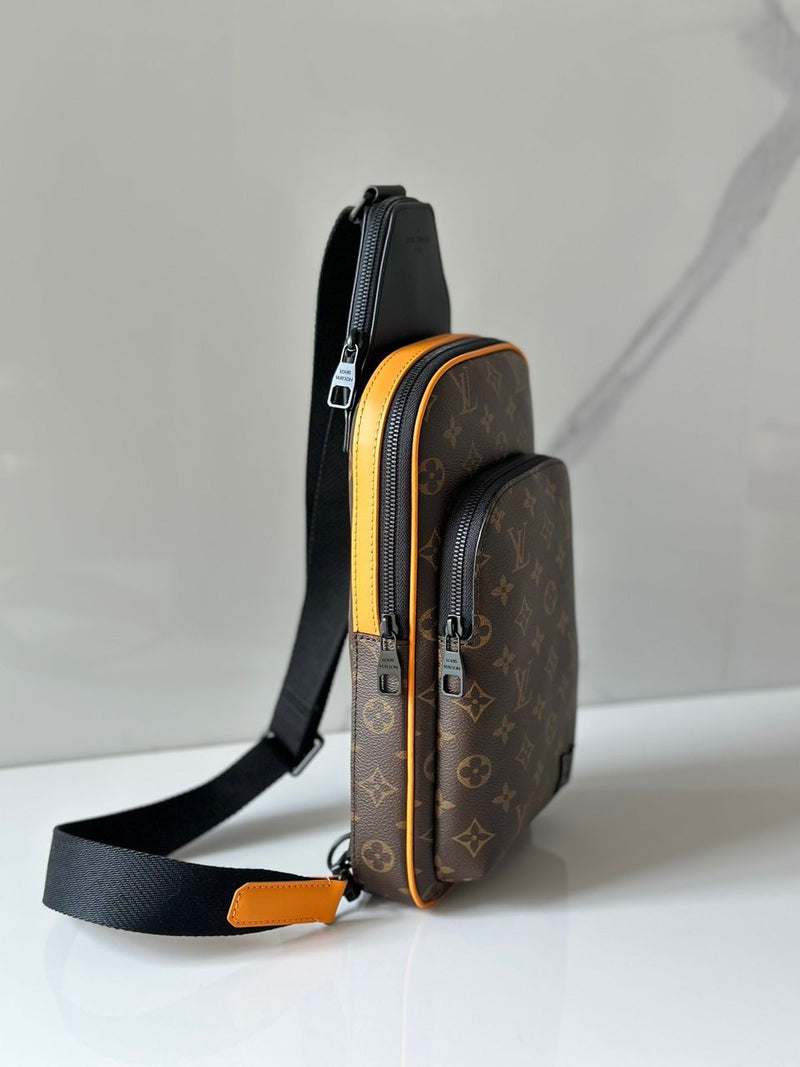 Avenue Sling Bag (Pronta entrega)