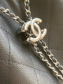 Bolsa Hobo  Chanel 25 Black