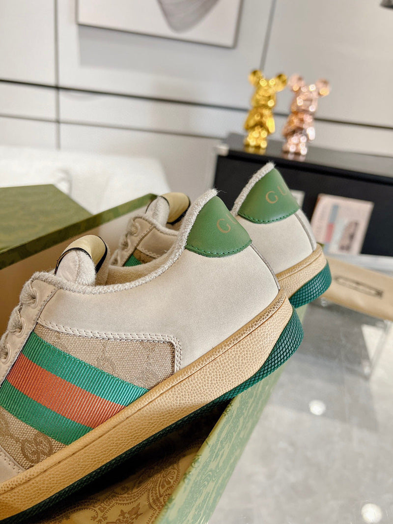 Gucci Screener GG Canvas