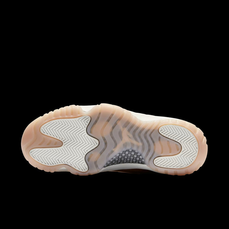 WMNS Nike Air Jordan 11 Retro Low "Rose Gold"